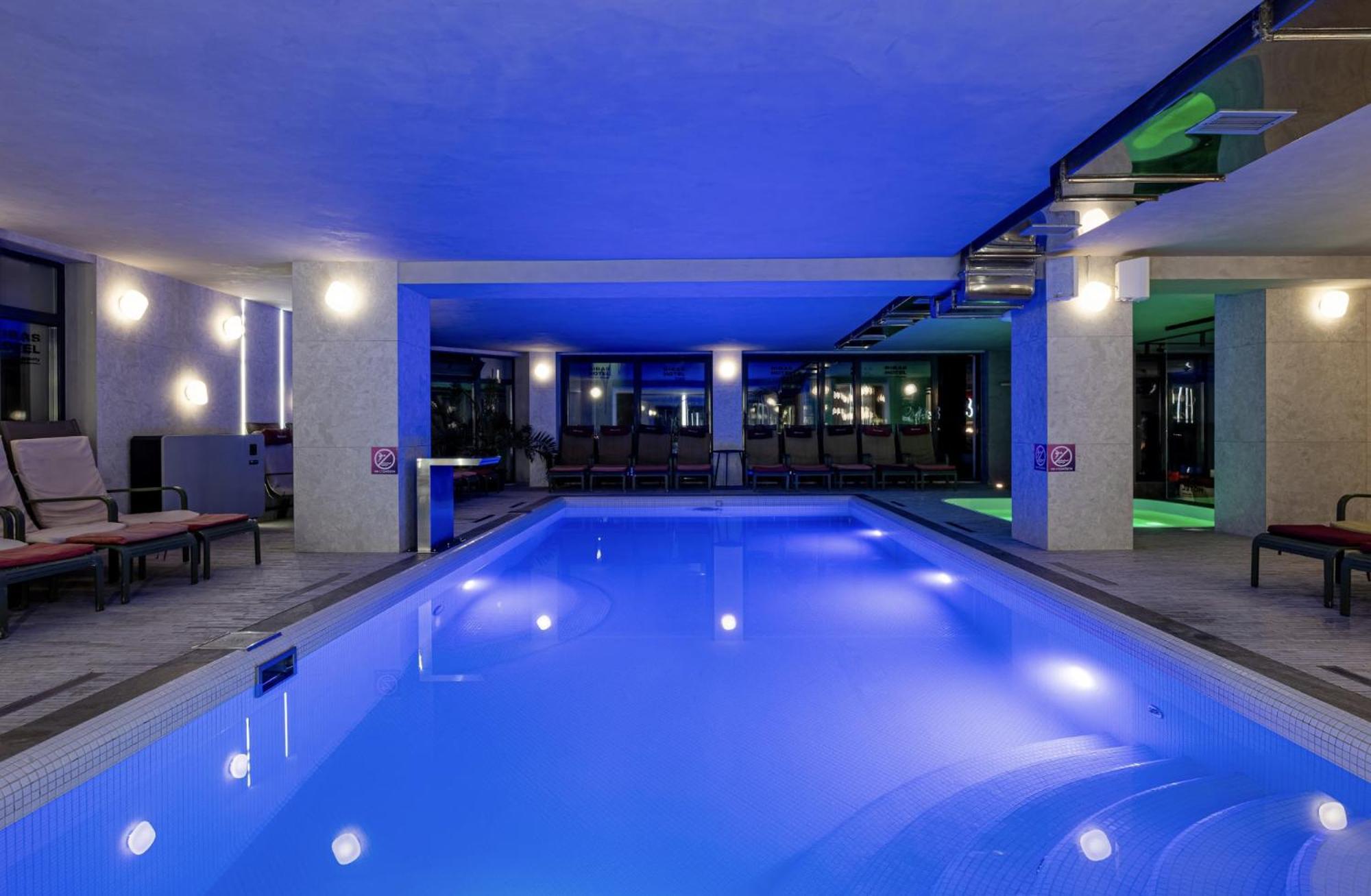 Ribas Karpaty 4*